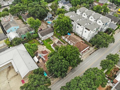 928 Yale St, Houston, TX 77008 - photo 5