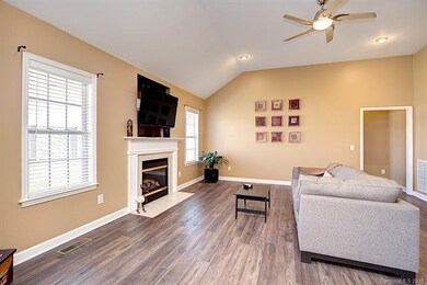 There's a gas log fireplace