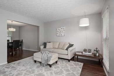 7841_Worthington_Trace_Ln_Columbus_13