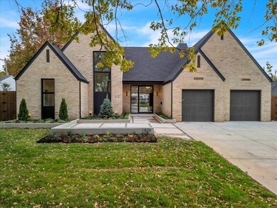 1826 Drakestone Ave, Nichols Hills, OK 73120 - photo 4