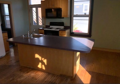 3 Elm St unit 2, Framingham, MA 01701 - photo 7