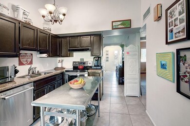 318 E Sequoia Dr, Phoenix, AZ 85024 - photo 7