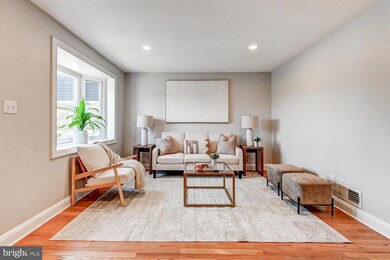 760 S Woodington Rd, Baltimore, MD 21229 - photo 6