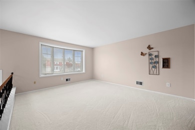 4036 Crabapple Ln, Mc Kees Rocks, PA 15136 - photo 7