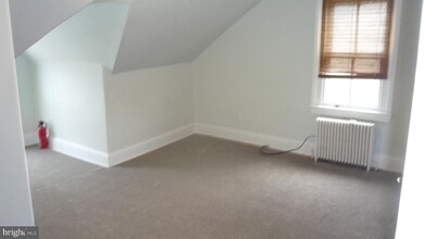 20 E Oakland Ave unit 3-E, Doylestown, PA 18901 - photo 2