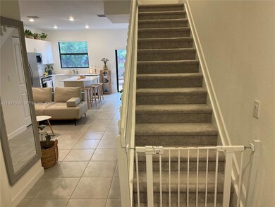 12868 SW 232nd Ln unit 12868, Princeton, FL 33032 - photo 2