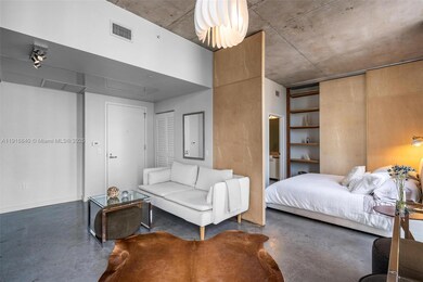 Centro unit 1404, Miami, FL 33131 - photo 3