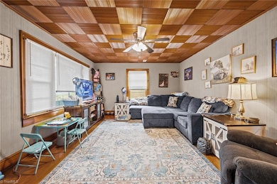 410 Rosewood Dr, Lexington, NC 27292 - photo 3