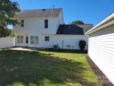 3827 Bent Creek Dr SW, Concord, NC 28027 - photo 5