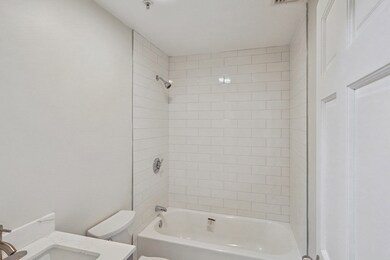 617 Revere Beach Pkwy unit 617, Revere, MA 02151 - photo 6