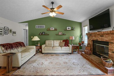 2325 Westchester Dr, Maryville, IL 62062 - photo 5