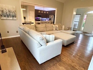 406 Ballymore Pass unit III, Woodstock, GA 30189 - photo 3