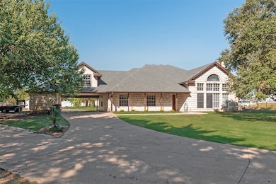 3131 Bryson Ln 
Midlothian, TX 
2 ACRE LOT