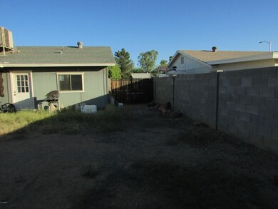 Plata Ave 005