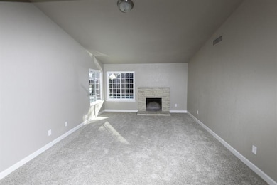 3712 N Miami Ave, Fresno, CA 93727 - photo 4
