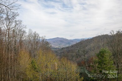 43 Creekside Way unit J 101, Burnsville, NC 28714 - photo 3