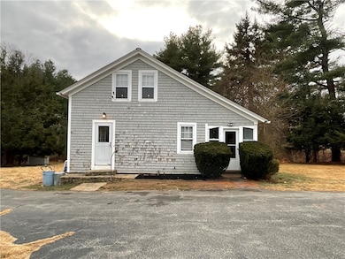 922 Plainfield Pike, North Scituate, RI 02857 - photo 6