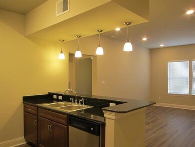 2725 Independence St unit 103, Metairie, LA 70006 - photo 5