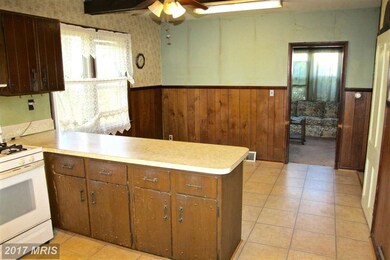 8408 Chestnut Ave, Bowie, MD 20715 - photo 6