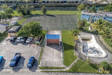 7410 SW 82nd St unit K405, Miami, FL 33143 - photo 4