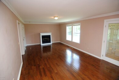 103 Meadowview Court, Rocky Point, NC