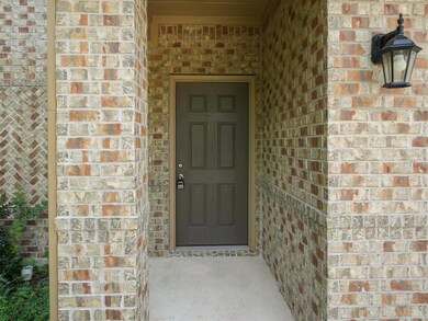 1009 S Taylor St, Gainesville, TX 76240 - photo 2