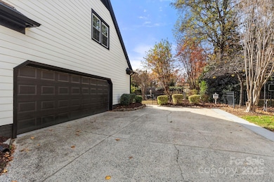10508 Annalexa Ln, Charlotte, NC 28277 - photo 5