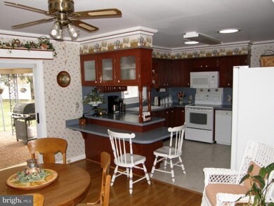 10744 van Lear Dr, Williamsport, MD 21795 - photo 4