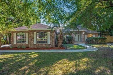 1-web-or-mls-5845 Calumet Crt-01