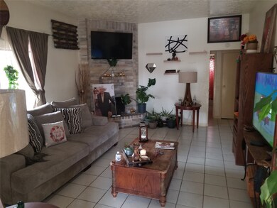 7207 Greenyard Dr, Houston, TX 77086 - photo 2