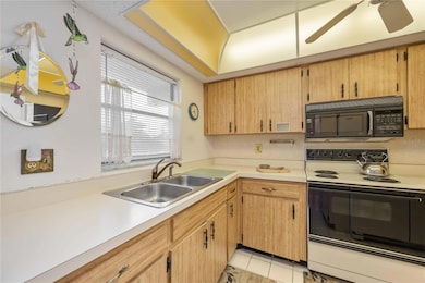 2220 Stickney Point Rd unit 524, Sarasota, FL 34231 - photo 4