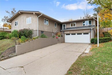 3732 Tanager Dr NE, Cedar Rapids, IA 52402 - photo 2