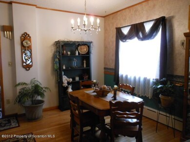 129 Townsend Ave, Swoyersville, PA 18704 - photo 5