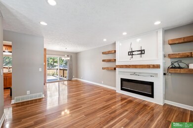 13005 Fowler Cir, Omaha, NE 68164 - photo 7