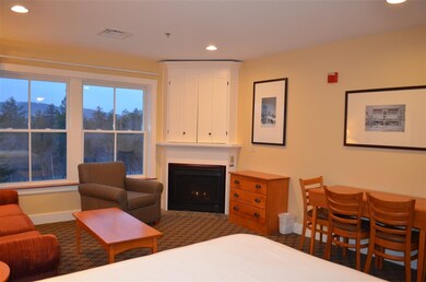 236 QIV Jackson Gore Inn unit 236 QIV, Ludlow, VT 05149 - photo 4