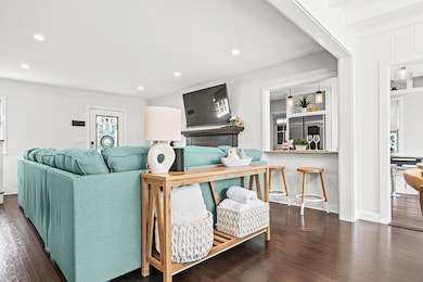 4206 Washington Rd, West Palm Beach, FL 33405 - photo 6