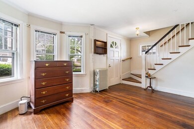 30 Wellsmere Rd, Roslindale, MA 02131 - photo 2