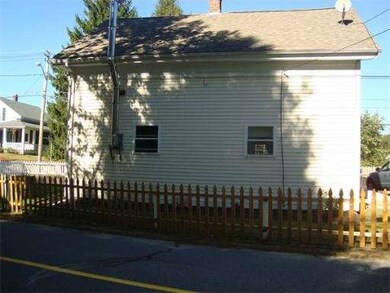 73 Ironstone St, Millville, MA 01529 - photo 4