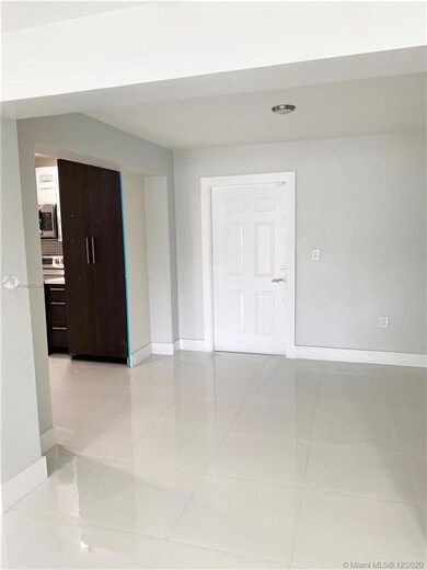 21840 SW 112th Ave, Miami, FL 33170 - photo 5