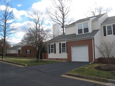 Lovely maintenance free easy living end town home