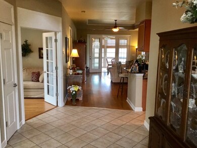 FOYER