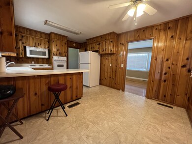 107 Burrum Dr, Shelbyville, TN 37160 - photo 4