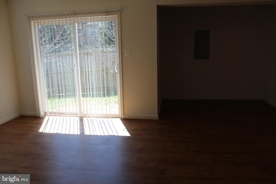 14247 Hunters Run Way, Gainesville, VA 20155 - photo 4