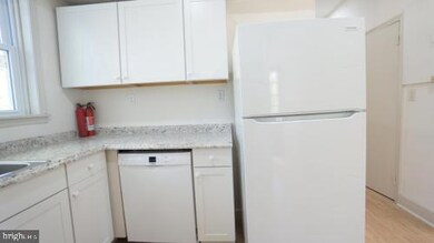 2953 W Germantown Pike unit 1, Norristown, PA 19403 - photo 5