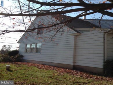 500 Niantic Rd, Barto, PA 19504 - photo 5