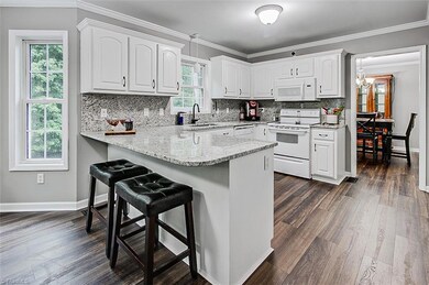 732 Graceland Dr, Asheboro, NC 27205 - photo 7