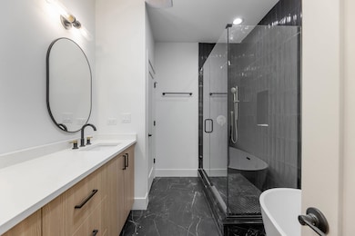 5921 S Calumet Ave unit 2, Chicago, IL 60637 - photo 6