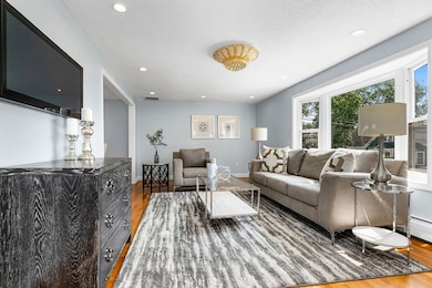 20 Salman St, West Roxbury, MA 02132 - photo 3