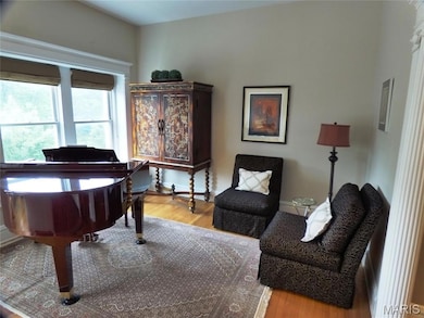 10 N Kingshighway Blvd unit 3cs, Saint Louis, MO 63108 - photo 5