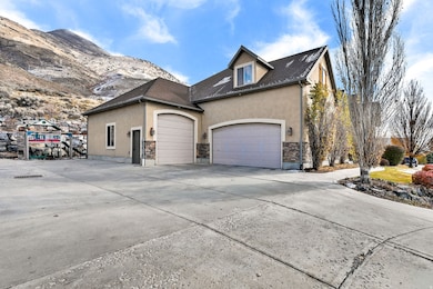 9616 N Canyon Heights Dr, Cedar Hills, UT 84062 - photo 4